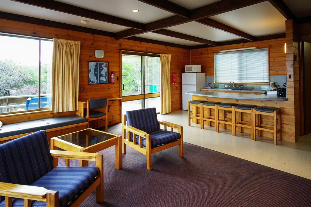 Edge Of The Bay Resort Coles Bay Ruang foto